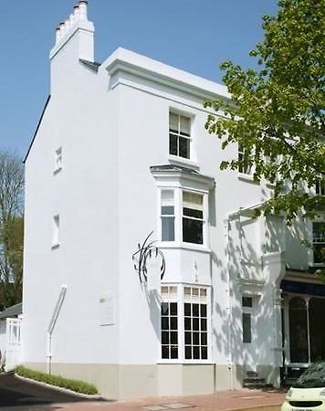 Limes Apartments Haywards Heath Exterior photo